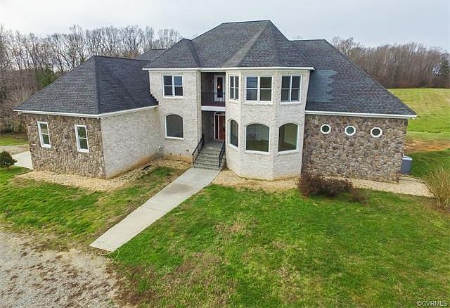 1st image of 19181 Halls Hideaway Ln