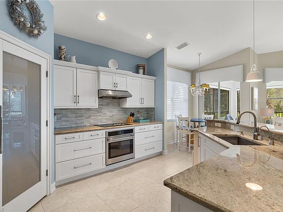 4th image of 21300 Pelican Sound DR #201