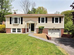 772 Seneca Way, Stroudsburg, PA 18360