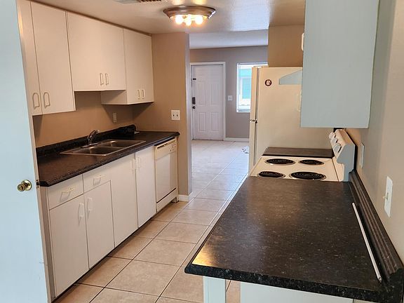 5th image of 2052 Kings Hwy APT 20