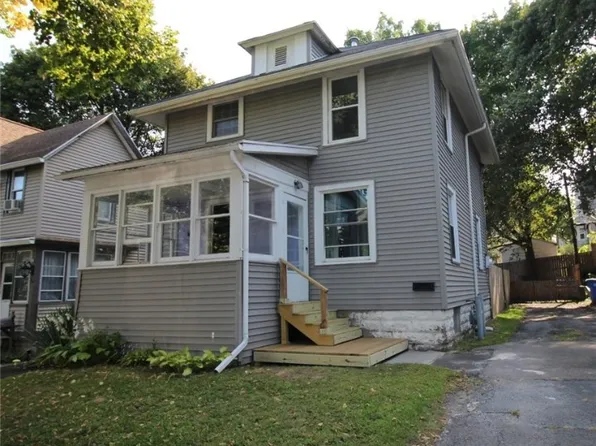 110 Hampden Rd, Rochester, NY 14610