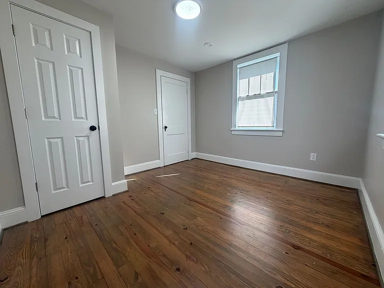 718 Confederate Ave — Photo 7