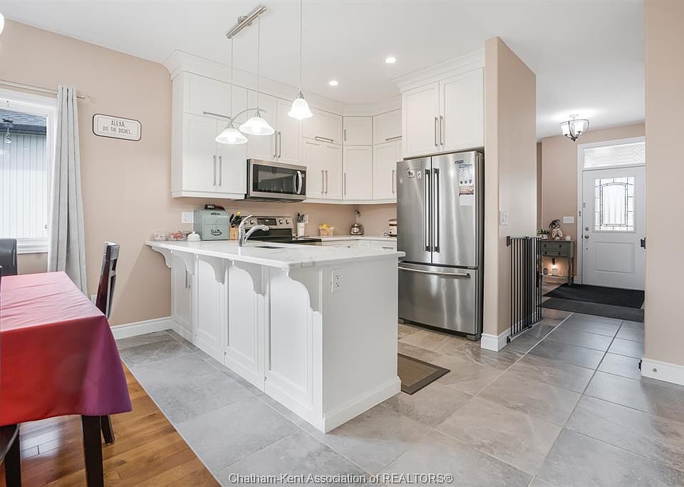 7th image of 524 Eventide Pl