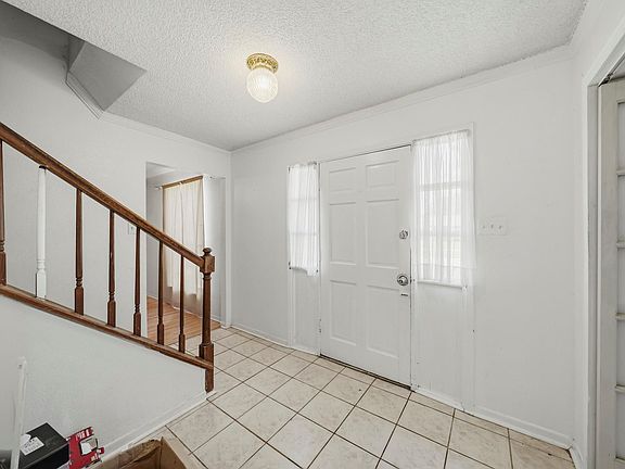 2nd image of 12211 Level Run St