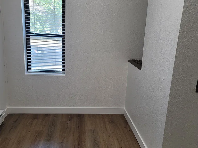 1048 N 23rd St #3 — Photo 9