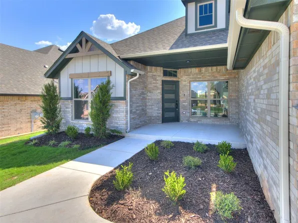 9220 SW 43rd St, Oklahoma City, OK 73179