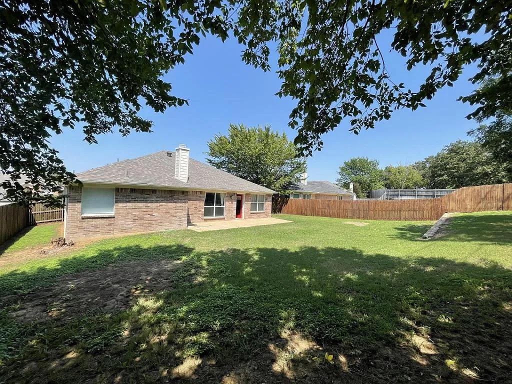 1124 Fawn Meadow Trail — Photo 3