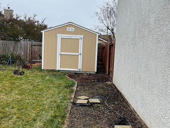 5th image of 2828 Babson Dr
