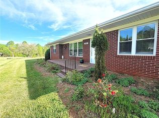 2043 Snow Hill Church Rd, Danbury, NC 27016