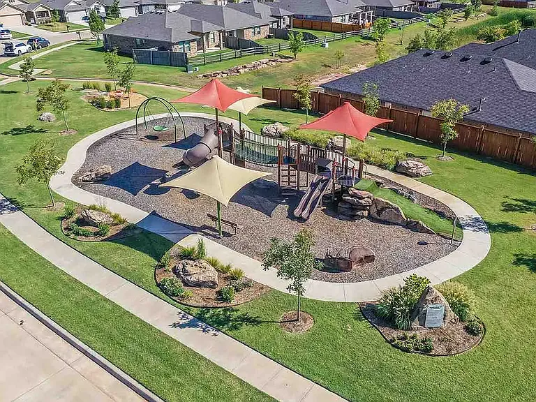 1309 S Landry Ln — Photo 3