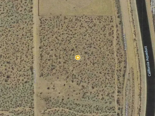 649 Cayucos Rd, Pinon Hills, CA 92372