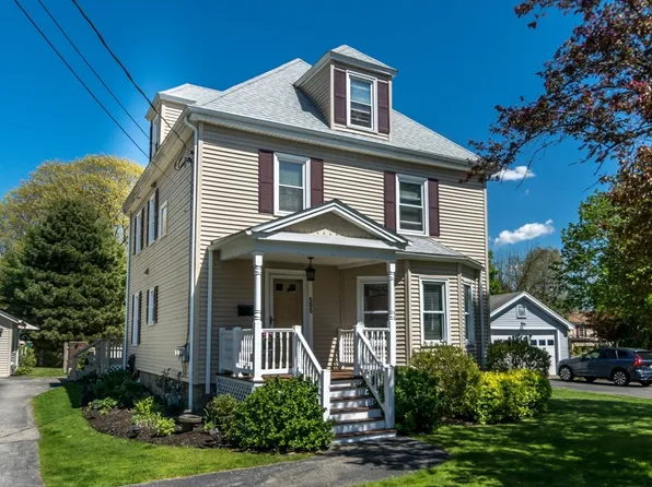 505 Nahatan St, Norwood, MA 02062