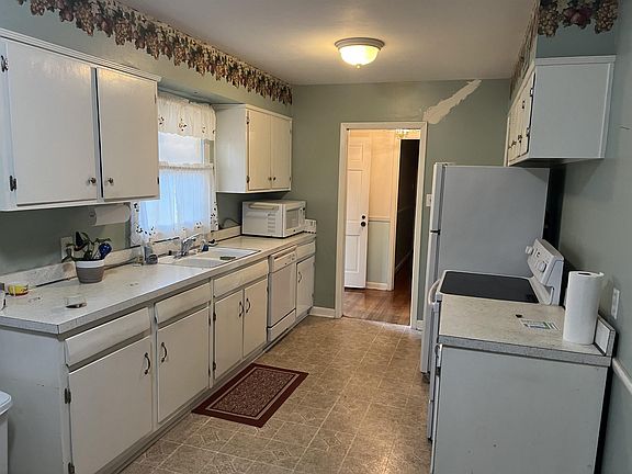 4th image of 5184 Verosa Ave