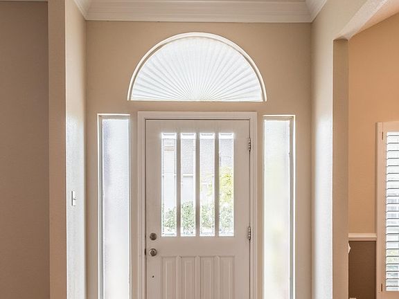 2nd image of 3002 Tealwood Pl