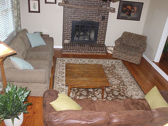 2nd image of 750 N 36th St