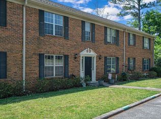 2060 Montreat Dr APT A, Vestavia Hills, AL 35216