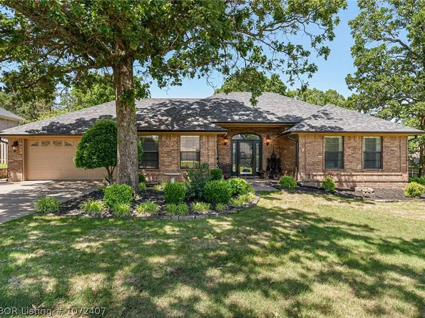 1607 Valley View St, Van Buren, AR 72956