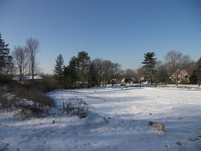 2nd image of 72 Grandview Ave
