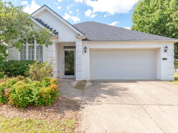 101 White Oak Trce, Lexington, KY 40511