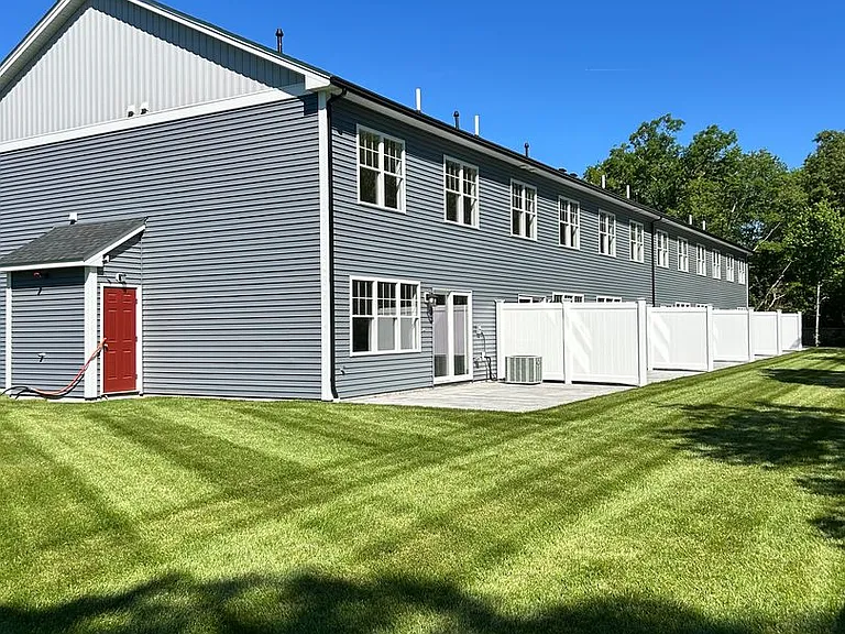 2188 Braley Rd — Photo 49