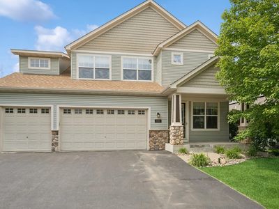 880 Drew Dr, Woodbury, MN, 55129