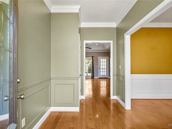 5th image of 1213 Greystone Dr