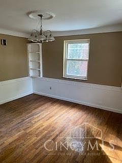 3rd image of 6102 Sunridge Dr
