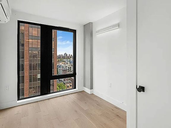 5th image of 60 W 125th St #912