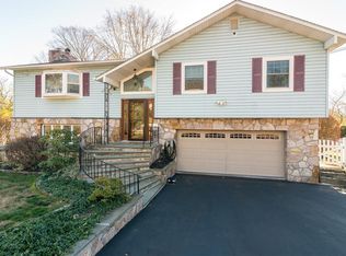 1451 Riverview Ave, Peekskill, NY 10566