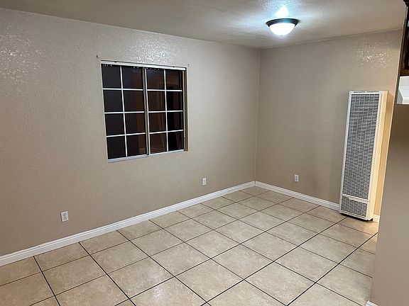4th image of 350 S Ferris Ave
