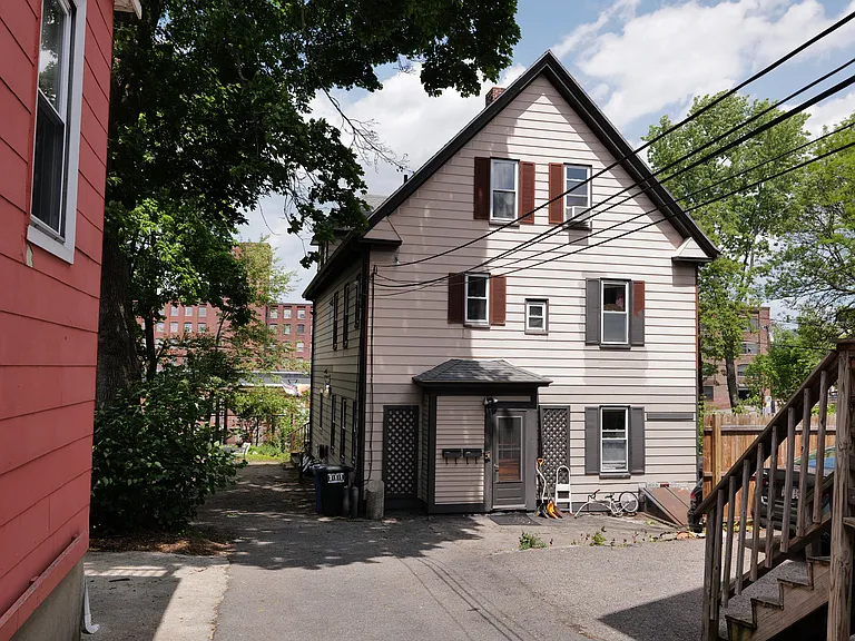 11R Albion St #2 — Photo 1