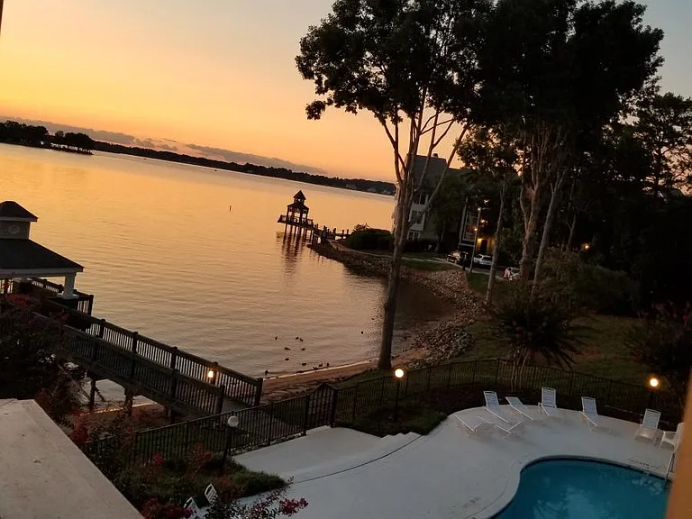 Pool close by