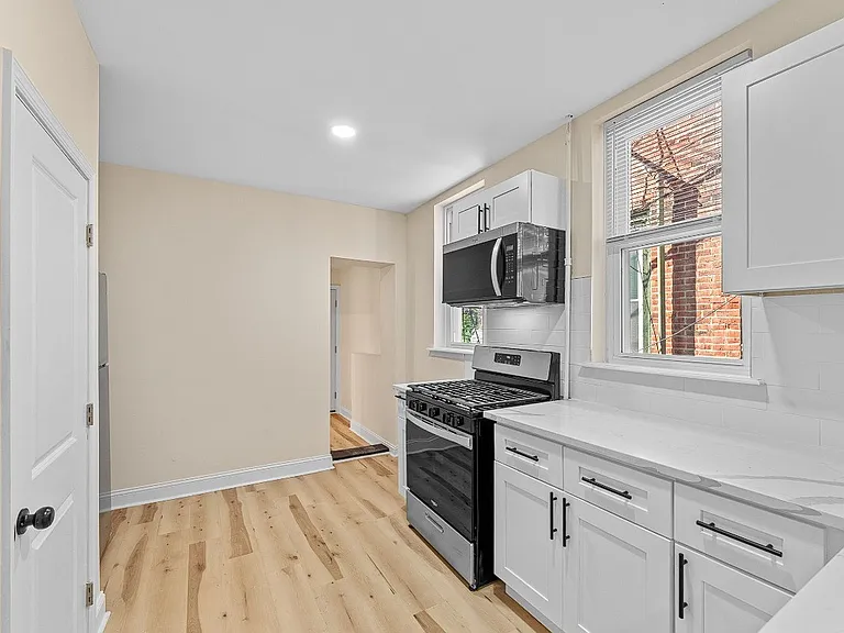 3744 N Carlisle St #1 — Photo 5