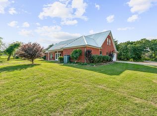 3387 Green Meadows Dr, Glen Rose, TX 76043