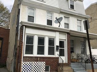 378 Shurs Ln, Philadelphia, PA 19128