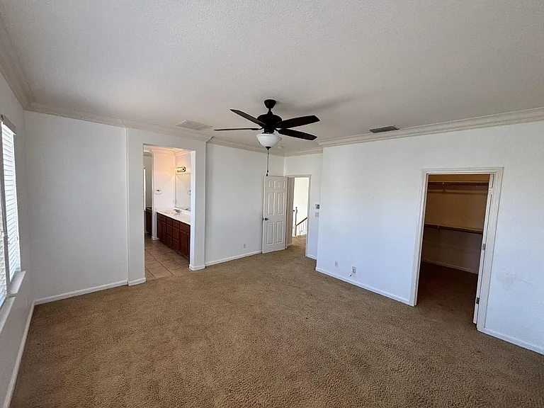 1247 Jewel Flower Dr — Photo 12
