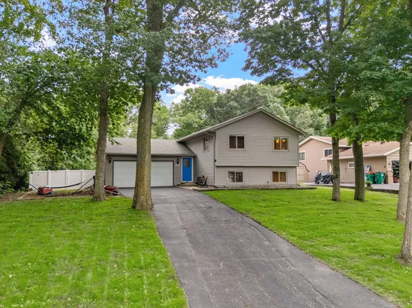 17411 Sunset Trl SW, Prior Lake, MN 55372