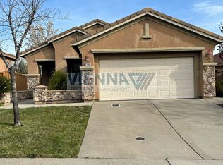 2236 Cattle Dr, Folsom, CA 95630