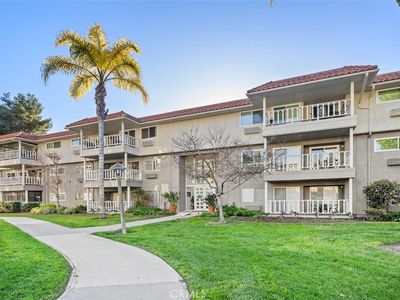 2398 Via Mariposa W UNIT 2F, Laguna Woods, CA, 92637