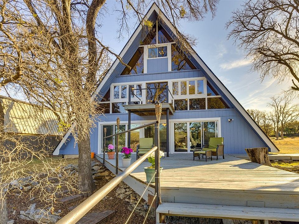 1st image of 95 Cove Cir