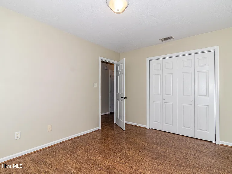 456 Northrop Pl — Photo 16