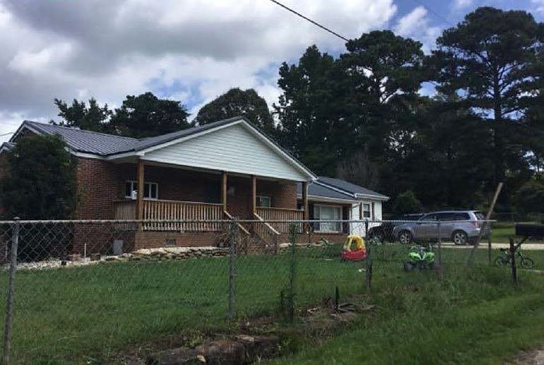 1st image of 15458 Brackner Dr