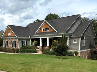 48 Mission Hills Dr, Cartersville, GA 30120