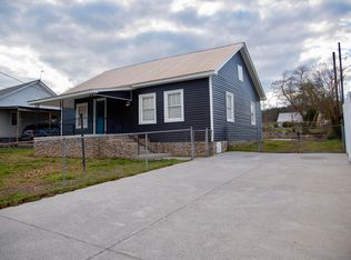 51 Oak St, Trion, GA 30753
