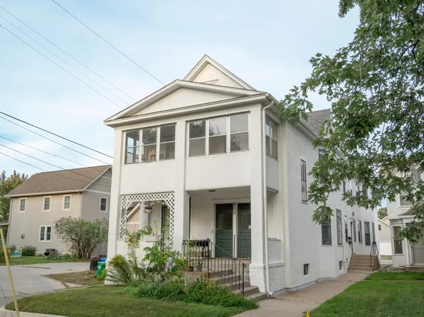 809 27th Ave S, Minneapolis, MN 55454