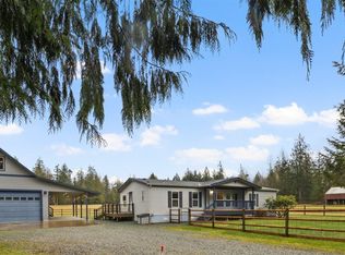 8635 Arnold Ln, Concrete, WA 98237