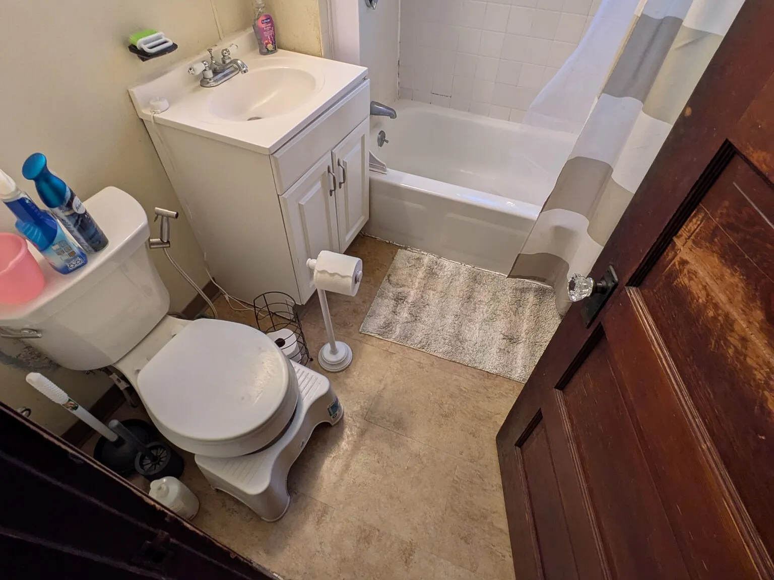 3 bed, 1000 sqft, $3,900 — Photo 3
