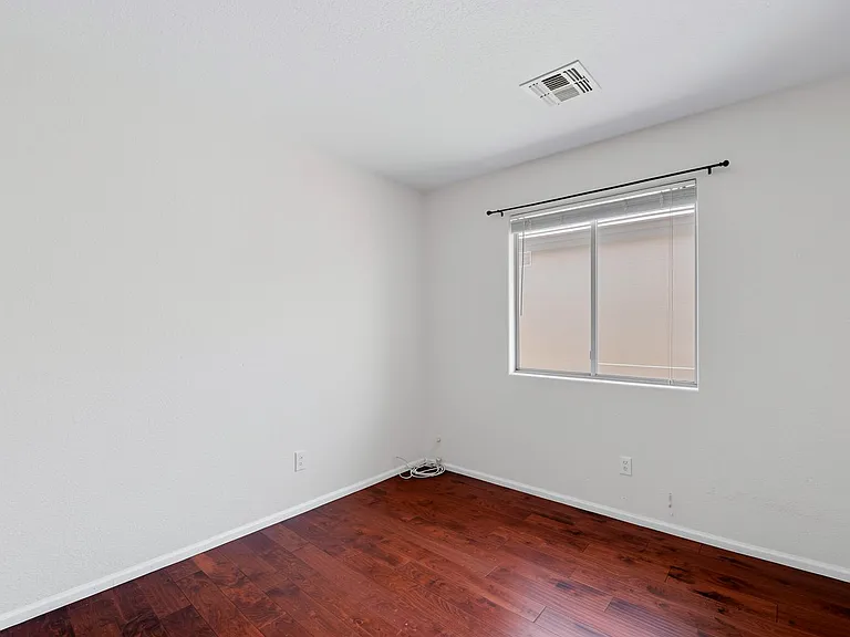 42551 W Hillman Dr — Photo 20