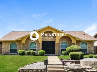 1816 Christopher Dr, Fort Worth, TX 76140