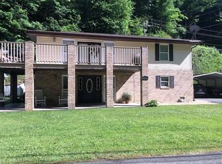 1119 Anchor Rd, Grundy, VA 24614